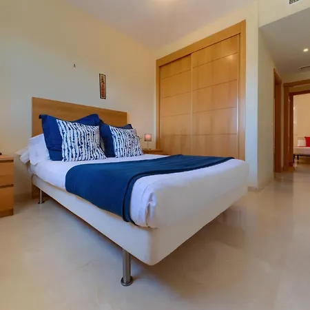 Holidays2benalmadena Arenal Golf 6 Guests With Terrace Pool & Garage Apartament